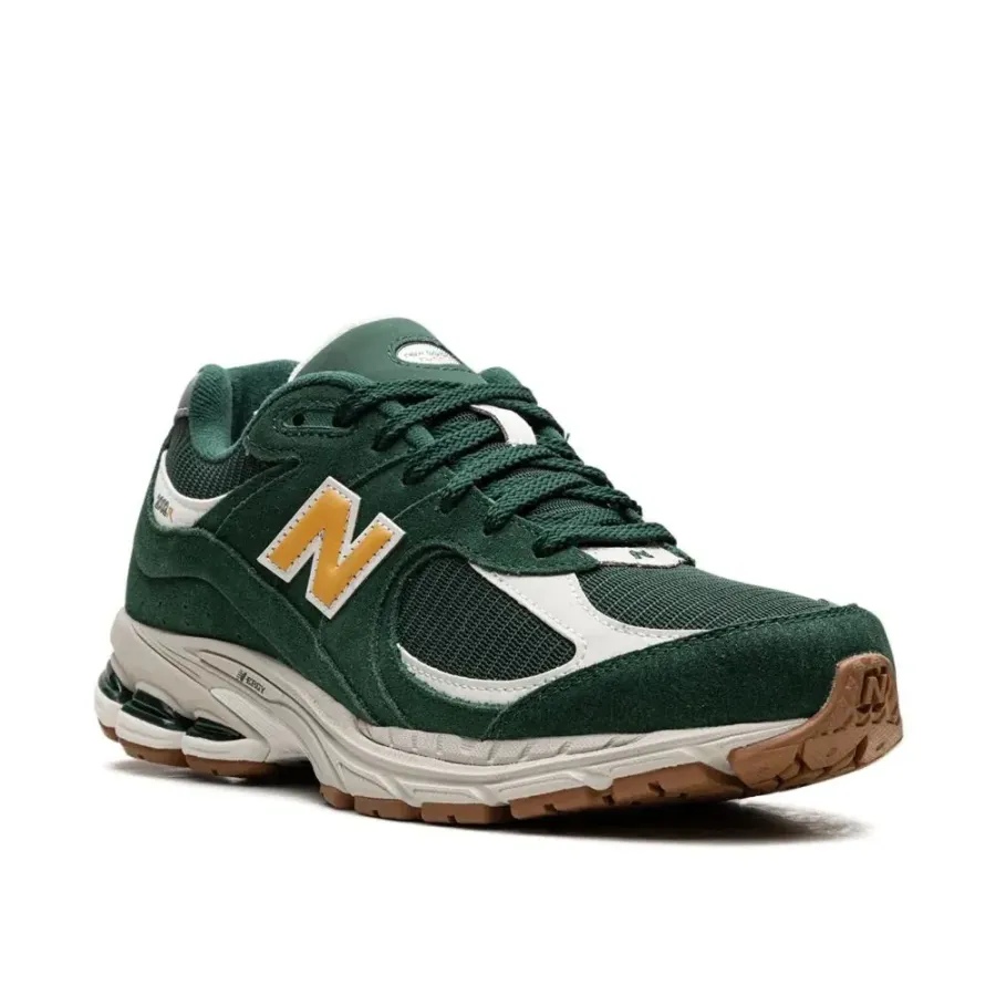 Кросівки New Balance 2002R M2002RAC