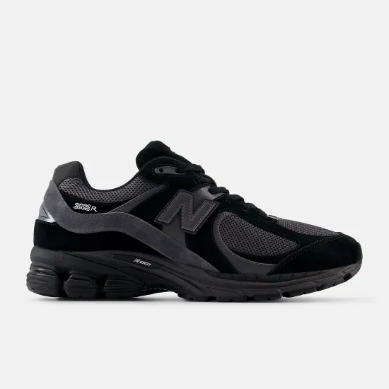Кросівки New Balance 2002R M2002RBL