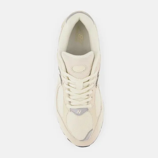 Кросівки New Balance 2002R M2002RCC