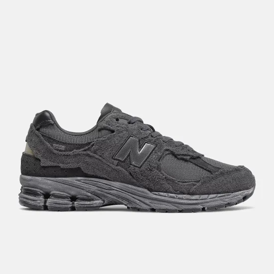 Кросівки New Balance 2002R M2002RDB