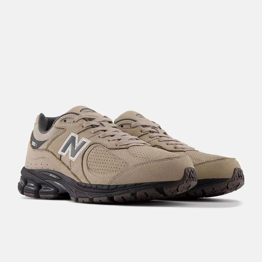 Кросівки New Balance 2002R M2002REG