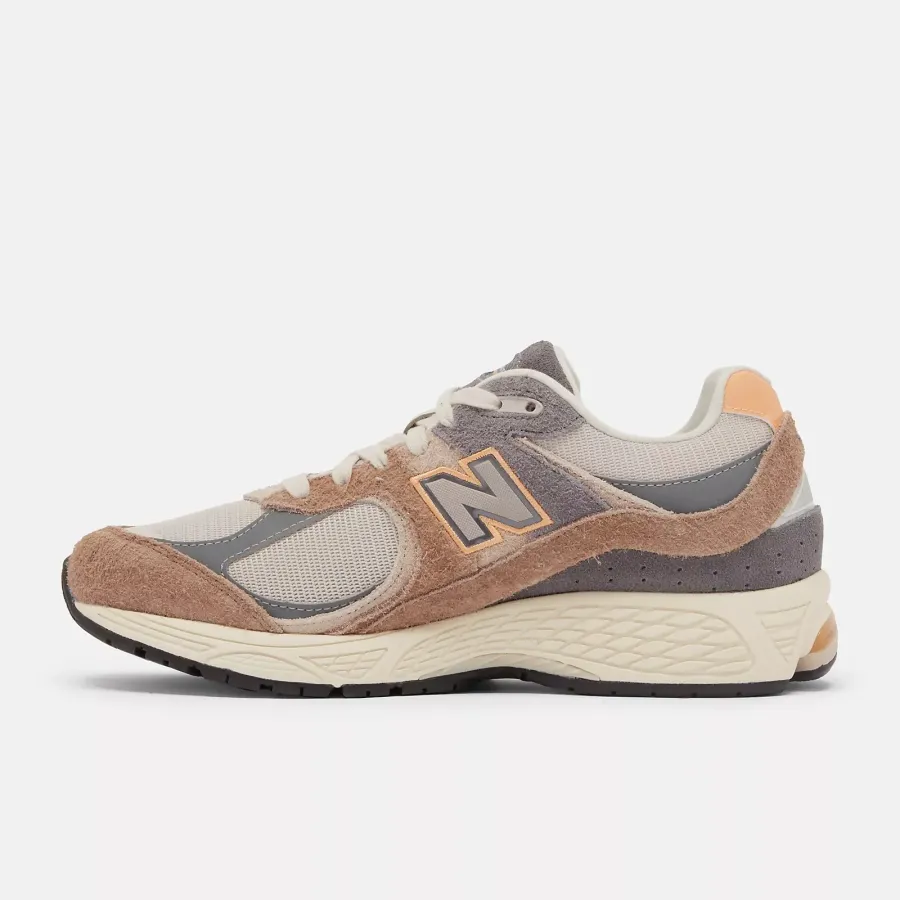 Кросівки New Balance 2002R M2002REJ