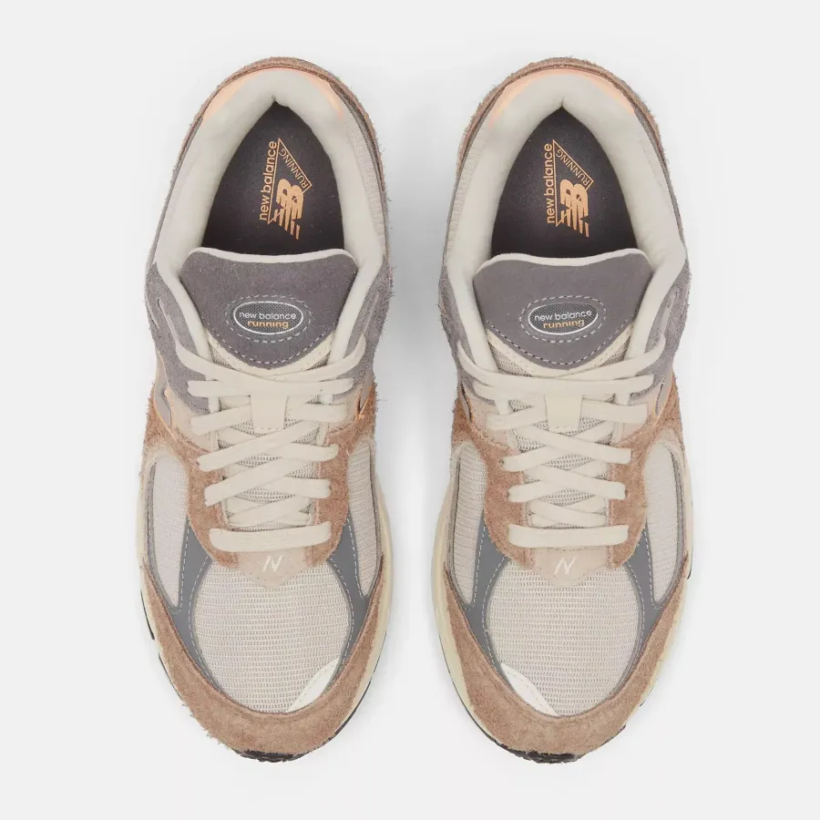 Кросівки New Balance 2002R M2002REJ