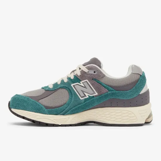 Кросівки New Balance 2002R M2002REM