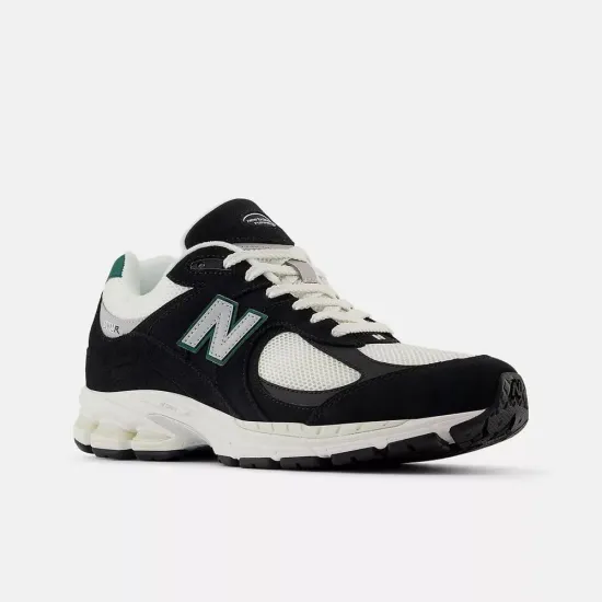 Кросівки New Balance 2002R M2002RRA