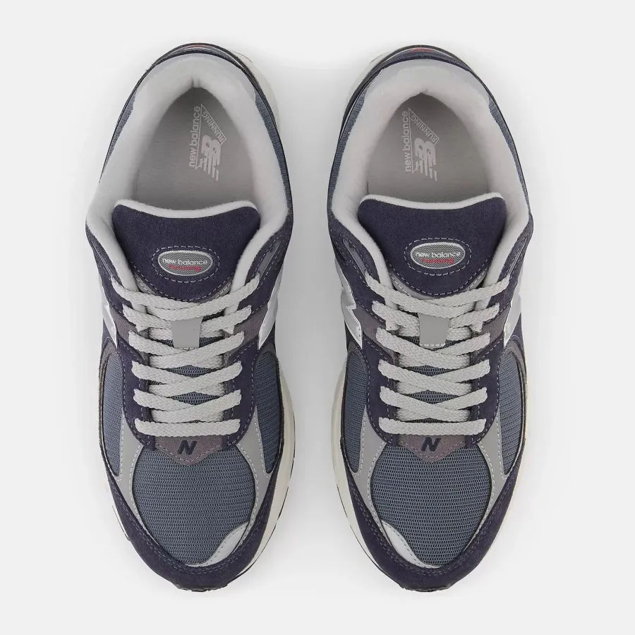 Кросівки New Balance 2002R M2002RSF