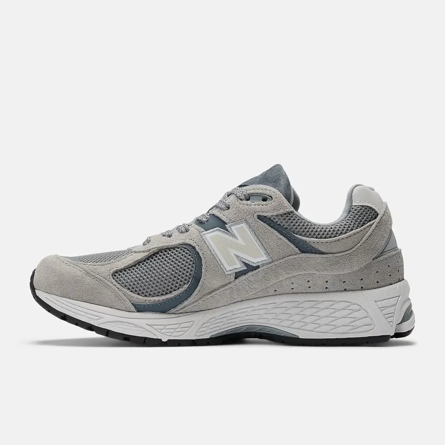 Кросівки New Balance 2002R M2002RST
