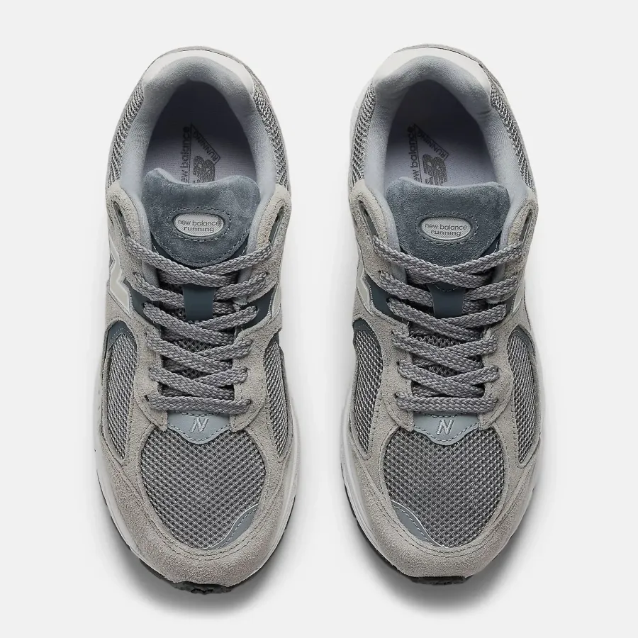 Кросівки New Balance 2002R M2002RST