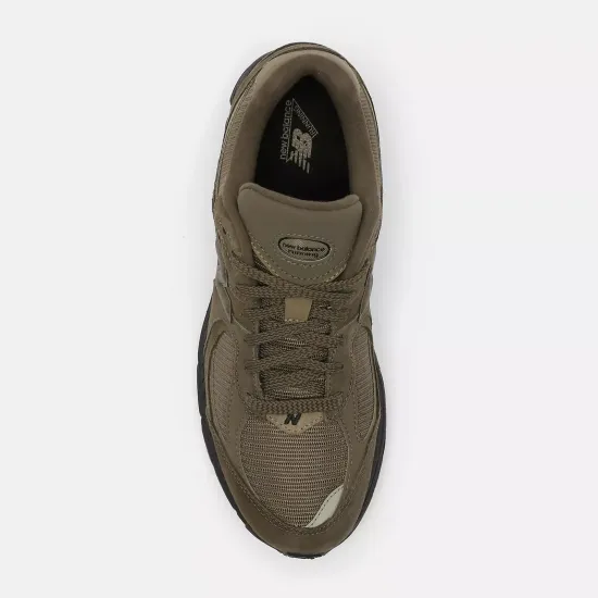 Кросівки New Balance 2002R M2002RZC