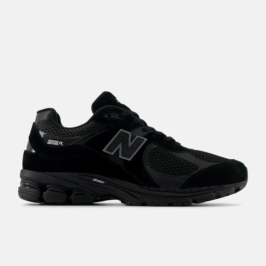 Кросівки New Balance 2002R M2002WB