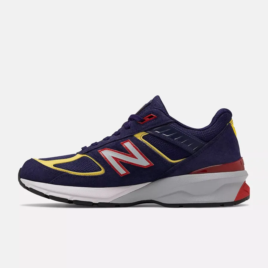 Кросівки New Balance 990V5 M990GA5