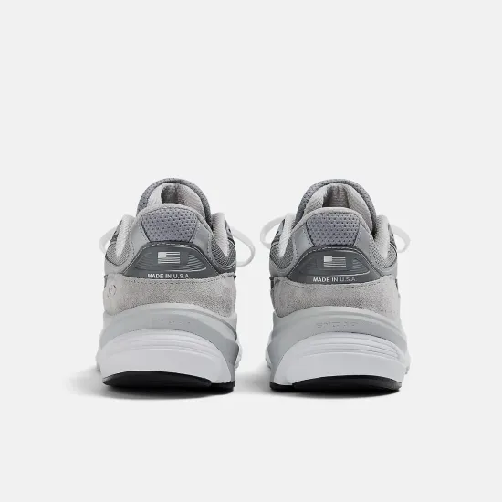 Кросівки New Balance 990V6 M990GL6