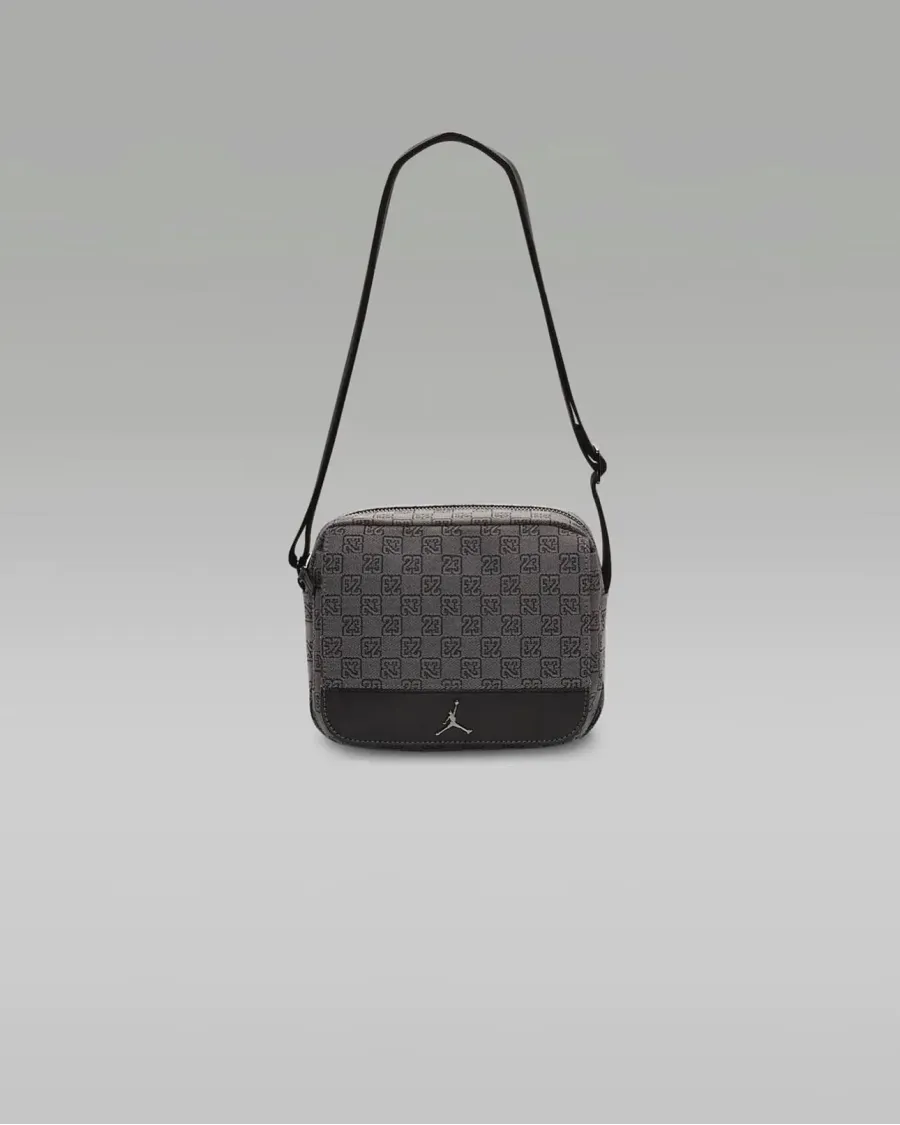 Сумка Nike Air Jordan Monogram Mini Messenger MA0760-G9Q