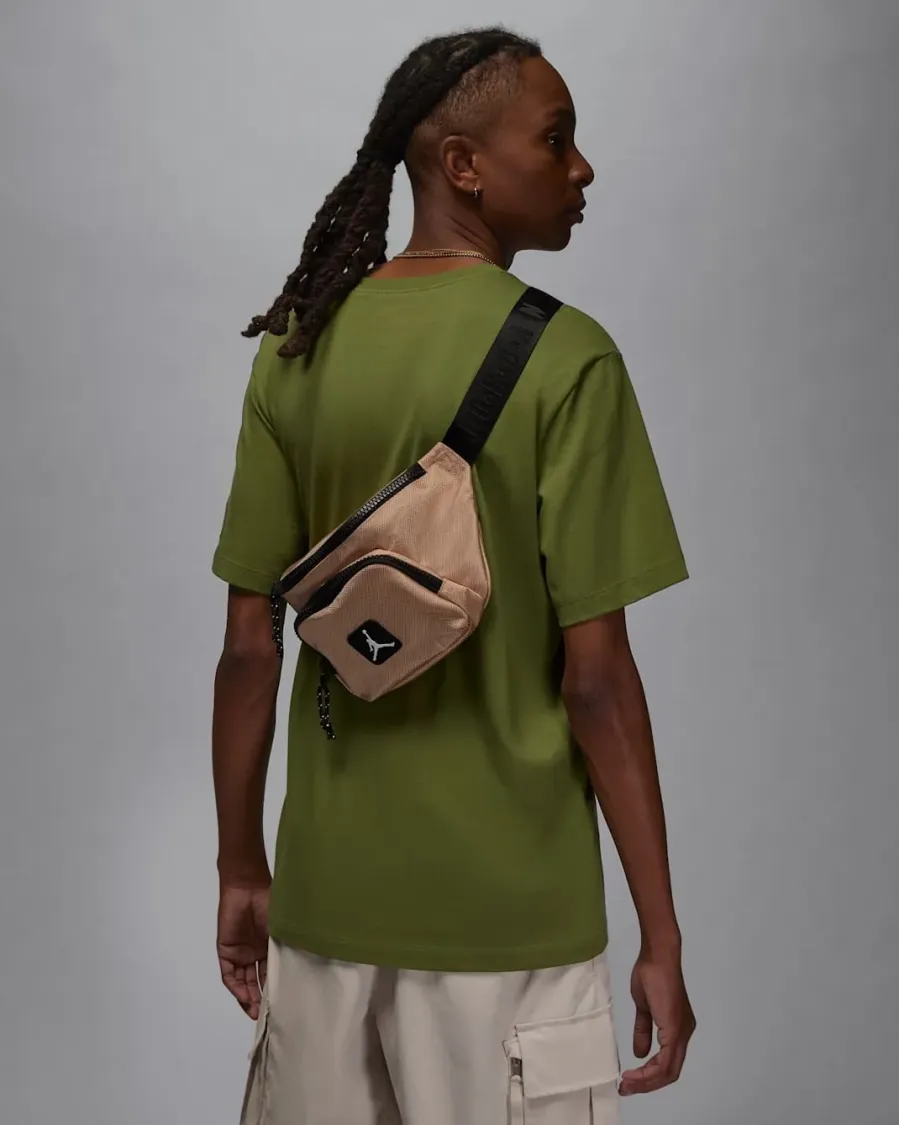 Сумка Nike Air Jordan Side Bag MA0887-XA3