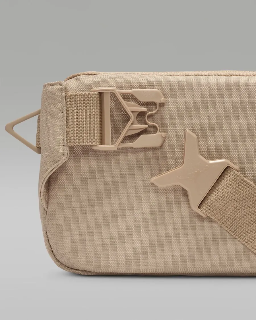 Сумка Nike Air Jordan Cordura Franchise Crossbody Bag MA0901-XA3
