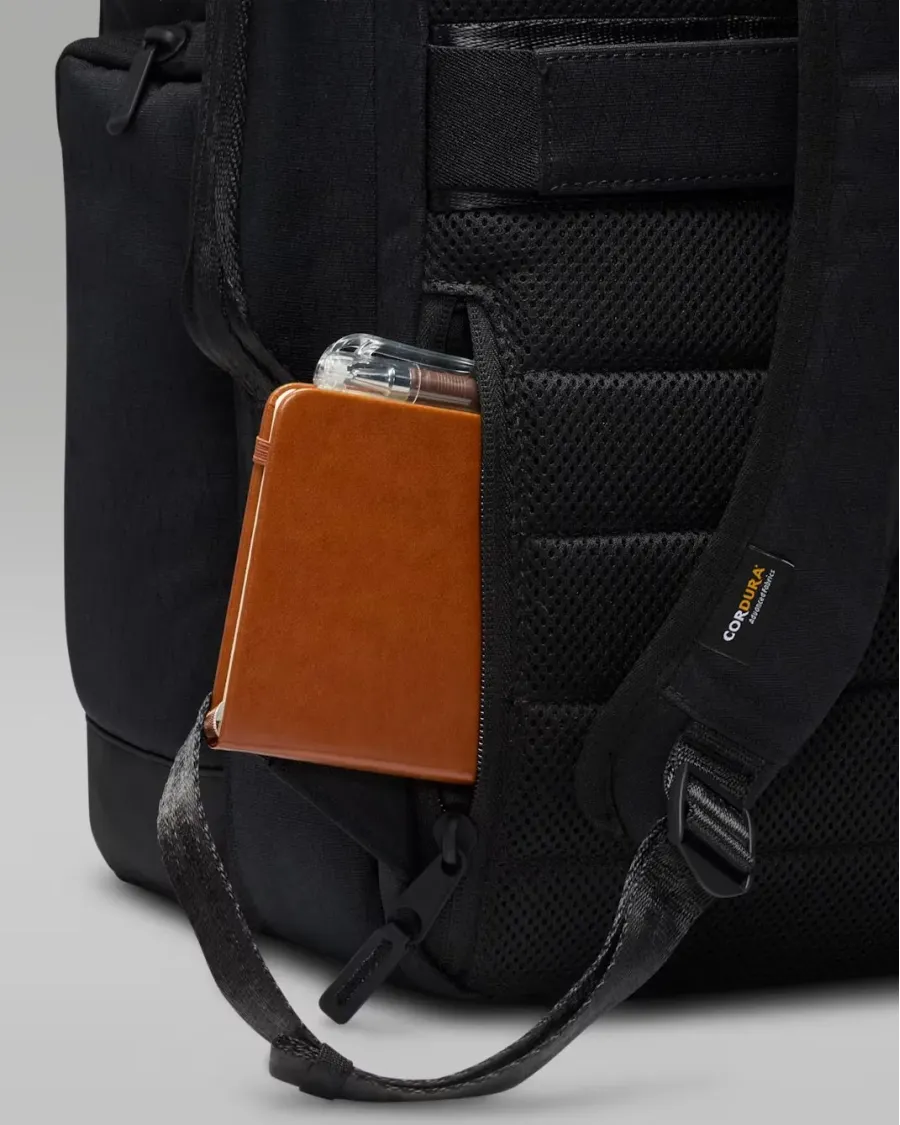 Рюкзак Nike Air Jordan Collectors Backpack MA0944-023