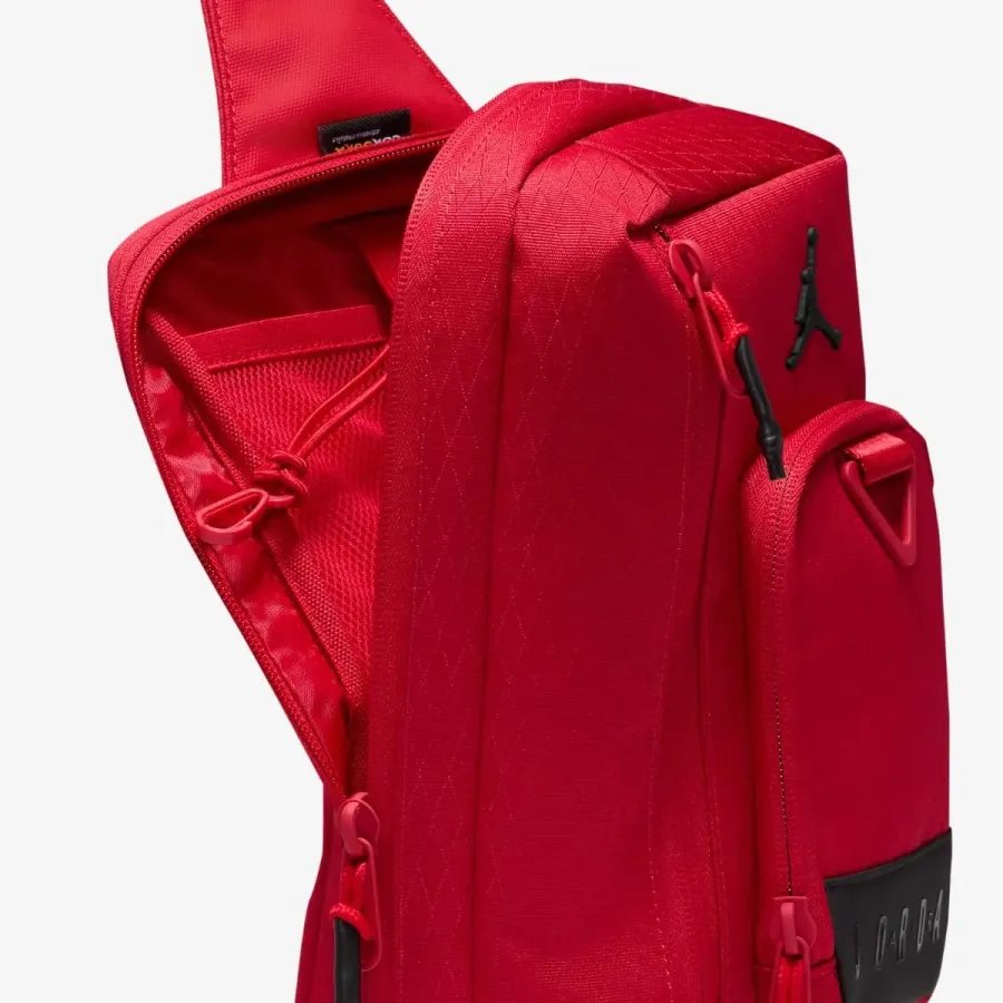 Сумка через плече Nike Air Jordan Collectors Crossbody MA0957-R78