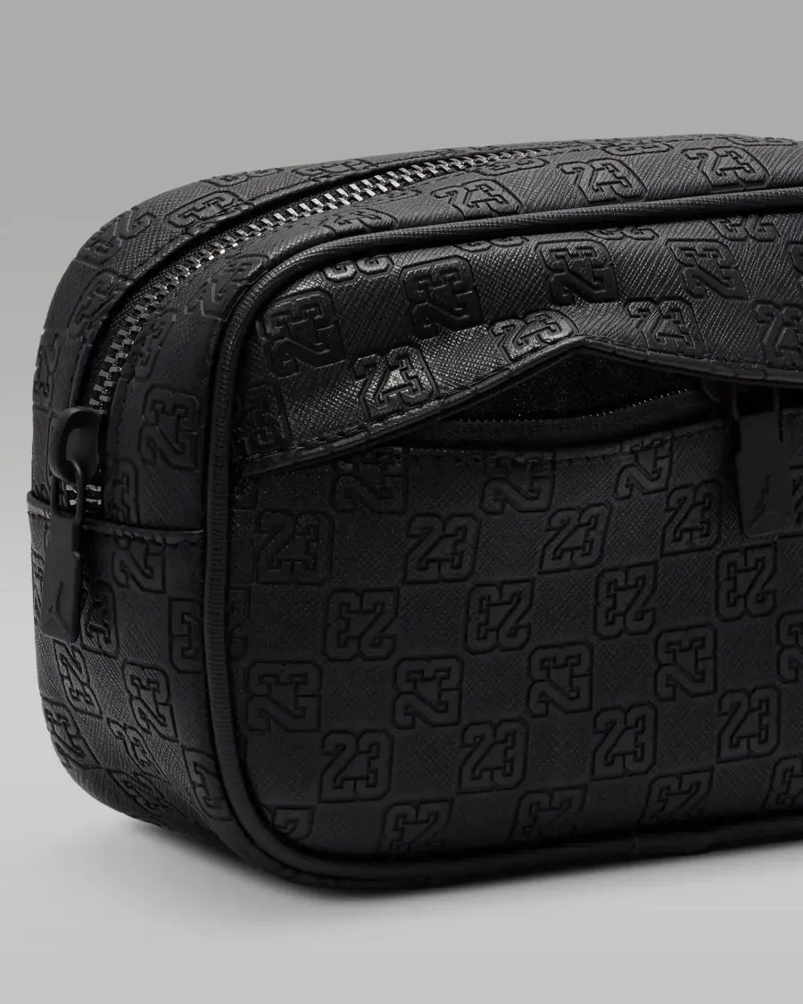 Сумка через плече Nike Air Jordan Monogram Camera Bag MA0988-023