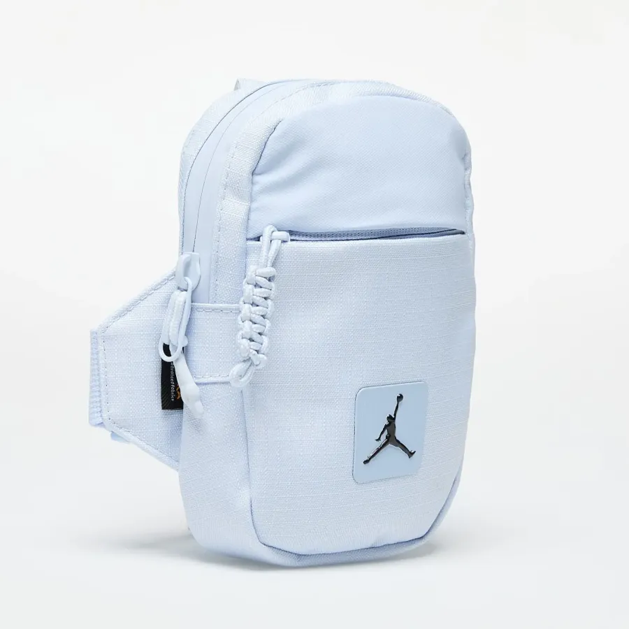 Сумка на пояс Jordan Hip Bag MA9041-U3C