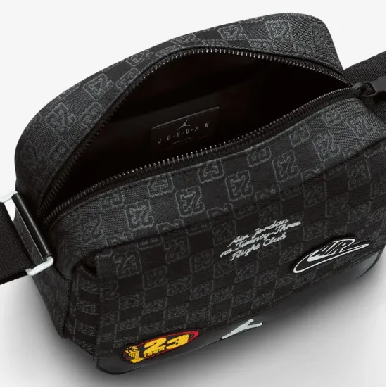 Сумка Nike Air Jordan Monogram Messenger Bag MA9156-023