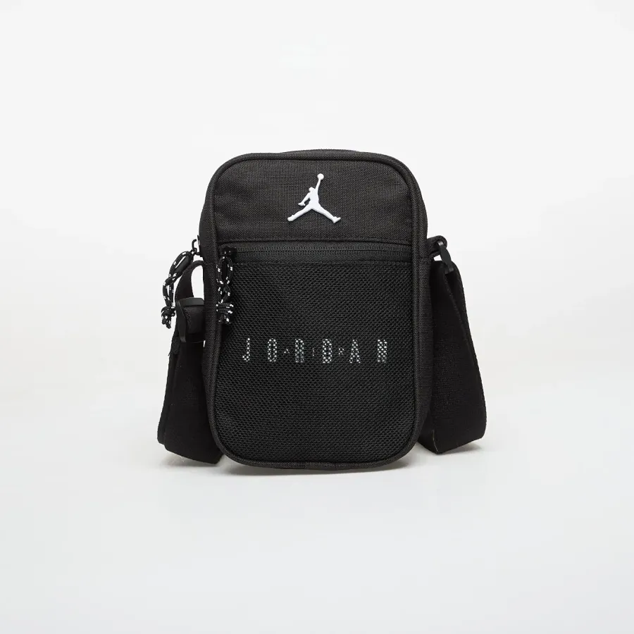 Сумка Nike Air Jordan JAM Blacktop Festival MA9190-023