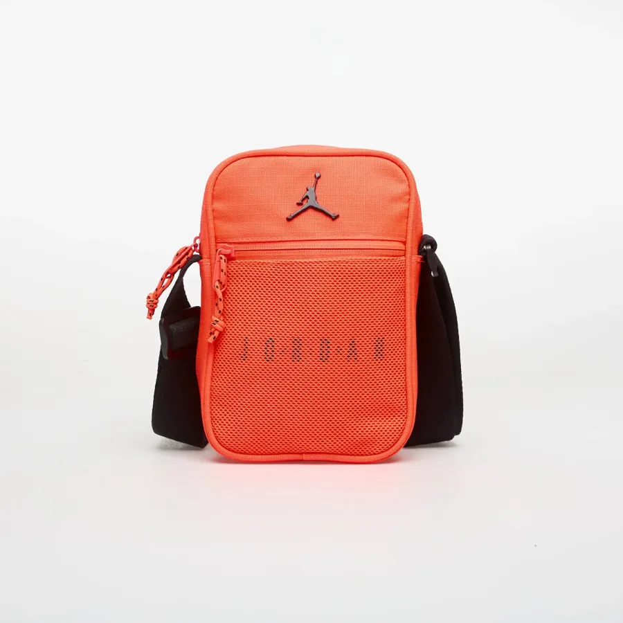 Сумка Nike Air Jordan JAM Blacktop Festival MA9190-H07