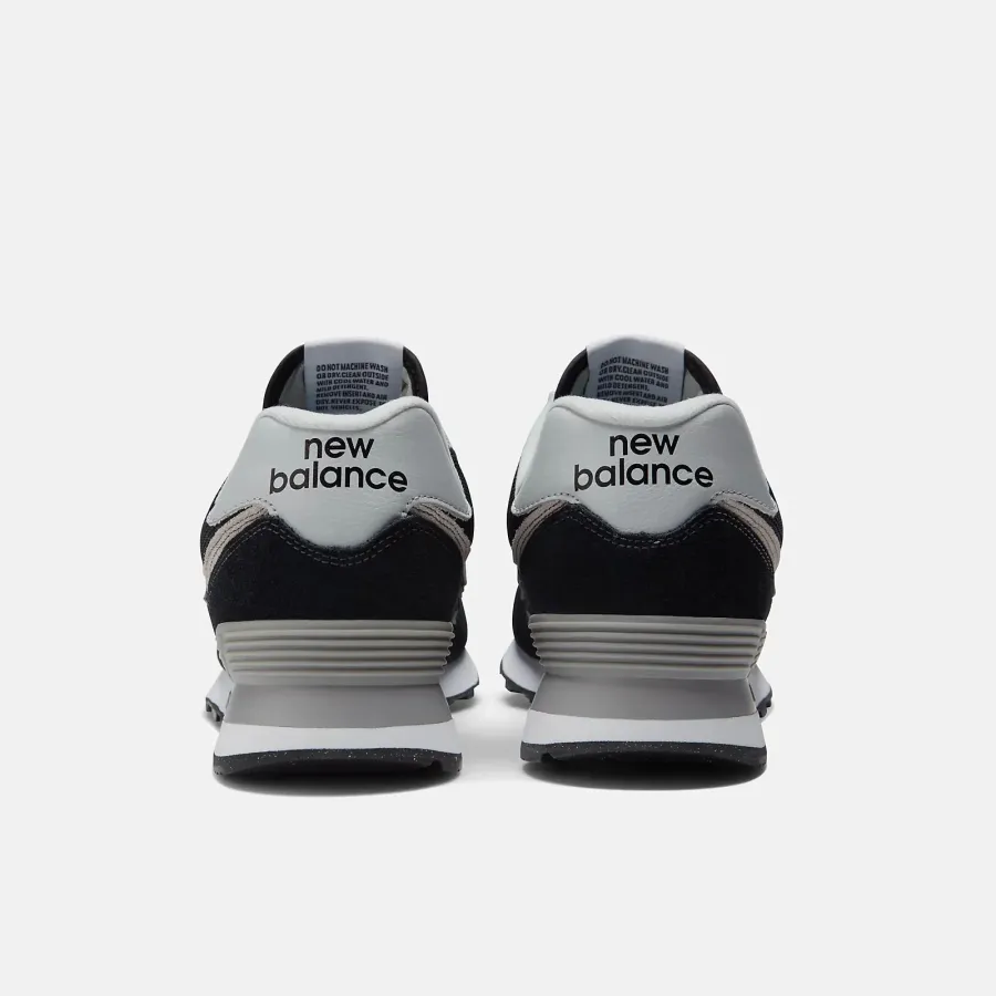 Кросівки New Balance 574 Classic ML574EVB