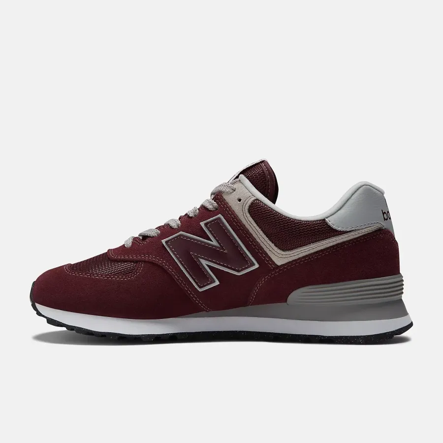 Кросівки New Balance 574 Classic ML574EVM