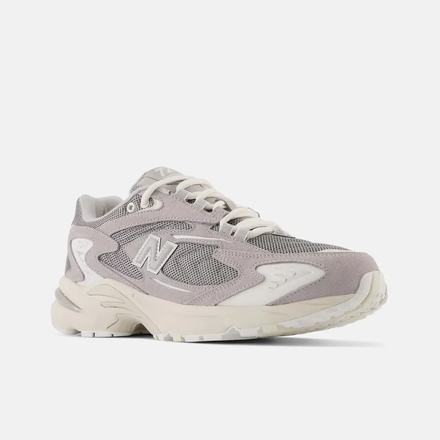 Кросівки New Balance 725V1 ML725AA
