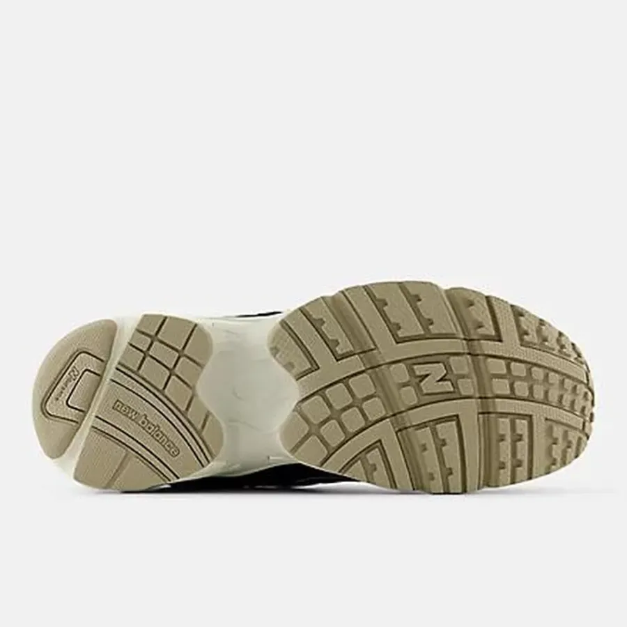 Кросівки New Balance 725 ML725BB