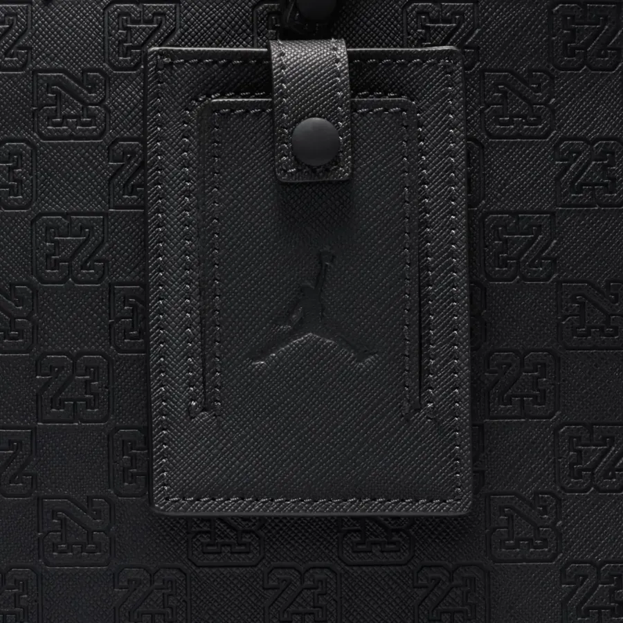 Сумка Nike Air Jordan AM Monogram Tote Bag MM0990-G0T