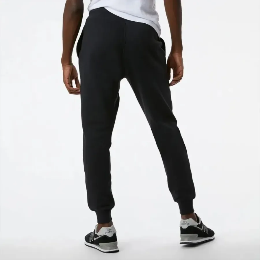 Спортивні штани New Balance Classic CF MP03904BK