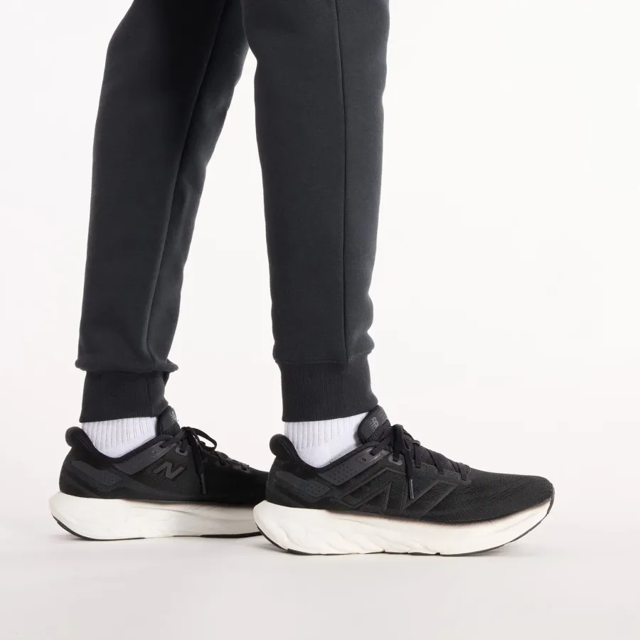 Штани New Balance Sport Fleece MP43904BK