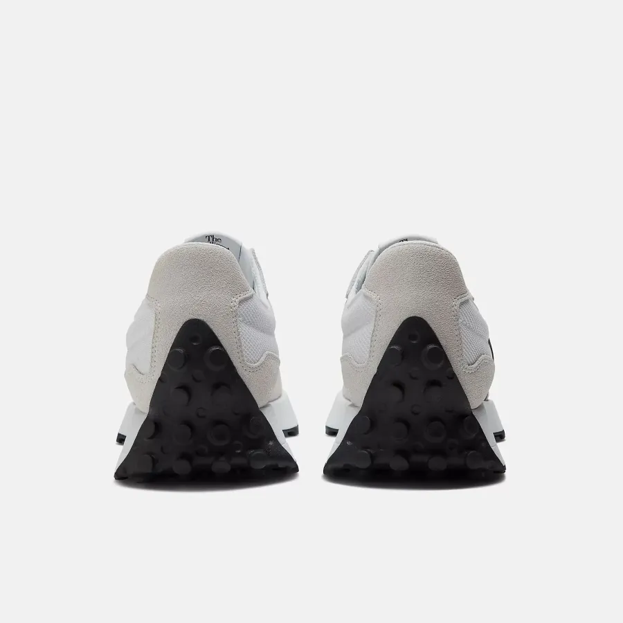 Кросівки New Balance 327 MS327CWB