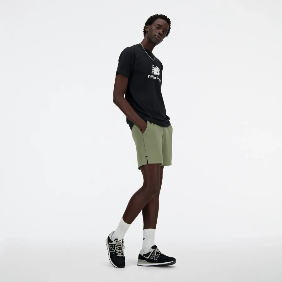 Футболка New Balance Sport Essentials Logo MT41502WT MT41502BK