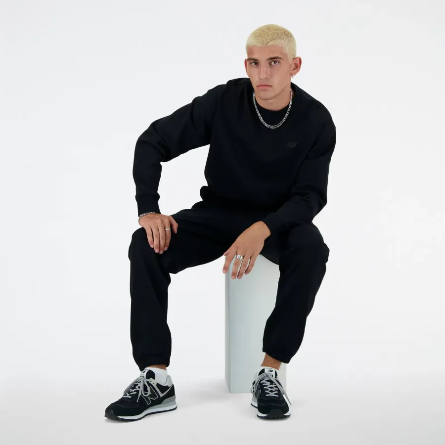 Світшот New Balance Athletics French Terry MT41506BK