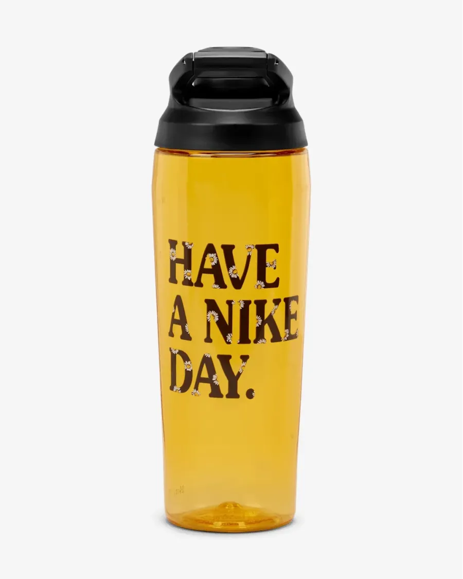 Бутилка Nike TR Hypercharge Graphic Chug 710 ml N1001936-758