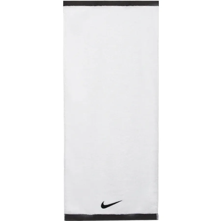 Рушник Nike Fundamental Towel Medium N1012438-101