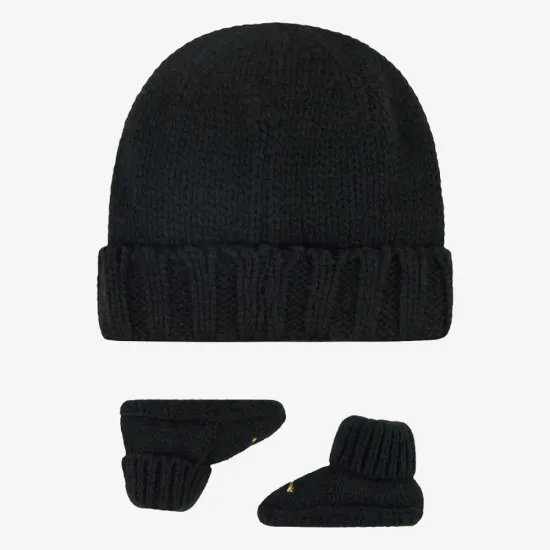 Комплект Nike Tech Fleece Beanie and Nike Calm Slide Bundle NJ0653-023