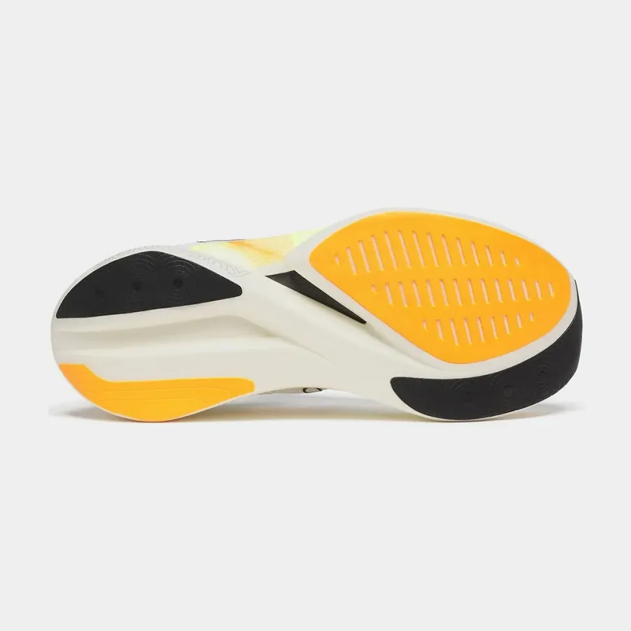 Кросівки Saucony Endorphin Elite 2 S30994-130