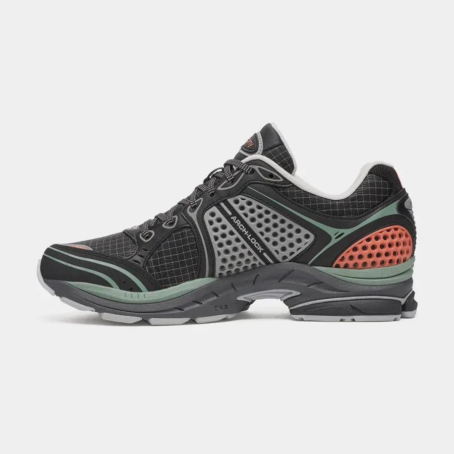 Кросівки Saucony ProGrid Triumph 4 S70937-1