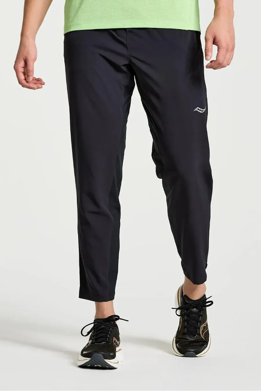 Штани Saucony Boston Woven Pant SAM800348-BK
