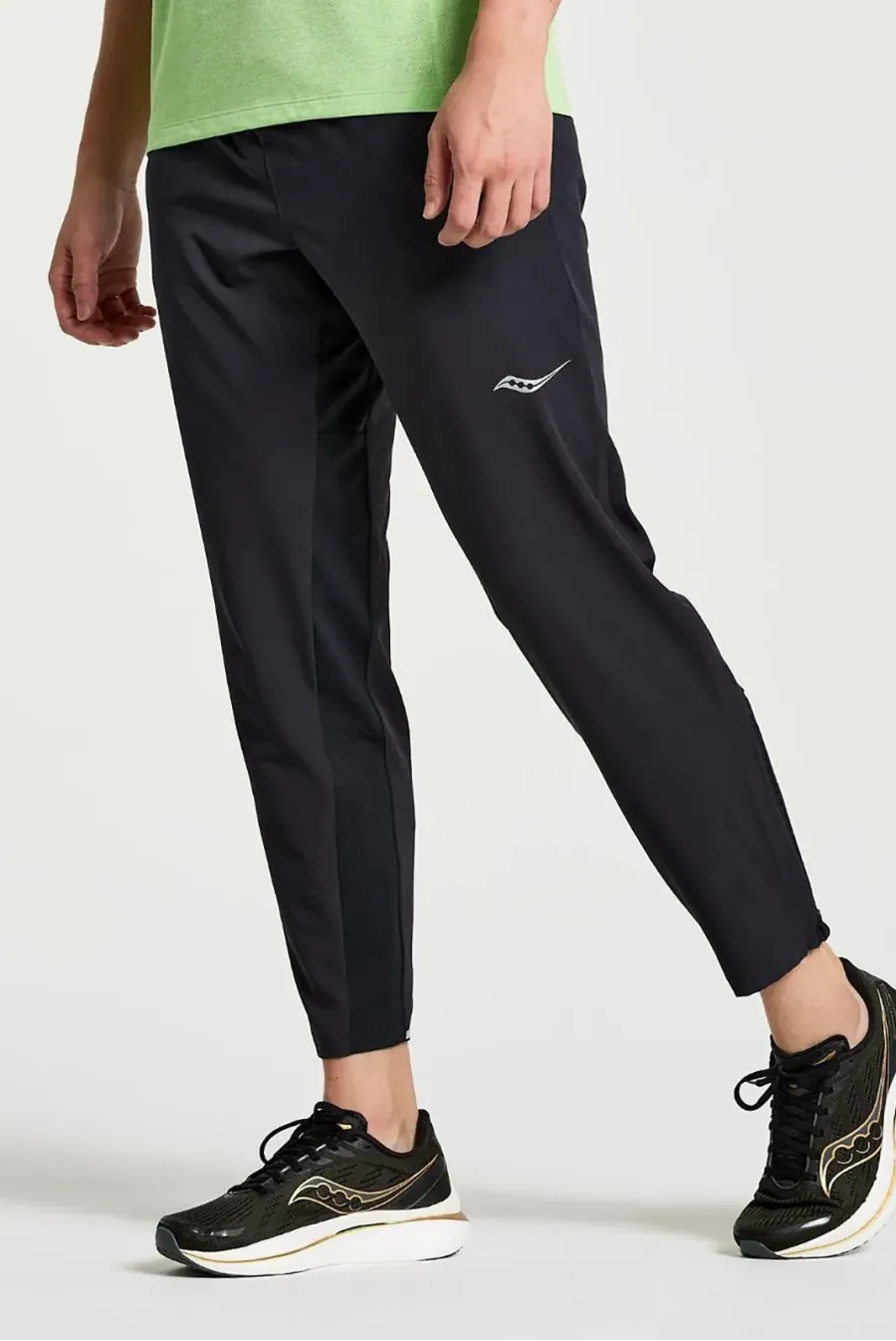 Штани Saucony Boston Woven Pant SAM800348-BK
