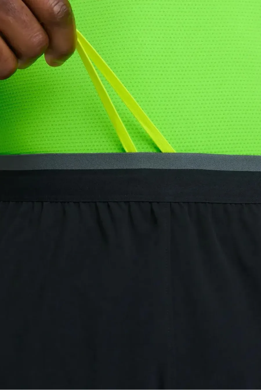 Шорти Saucony Endorphin Split Short SAM800385-BKSW