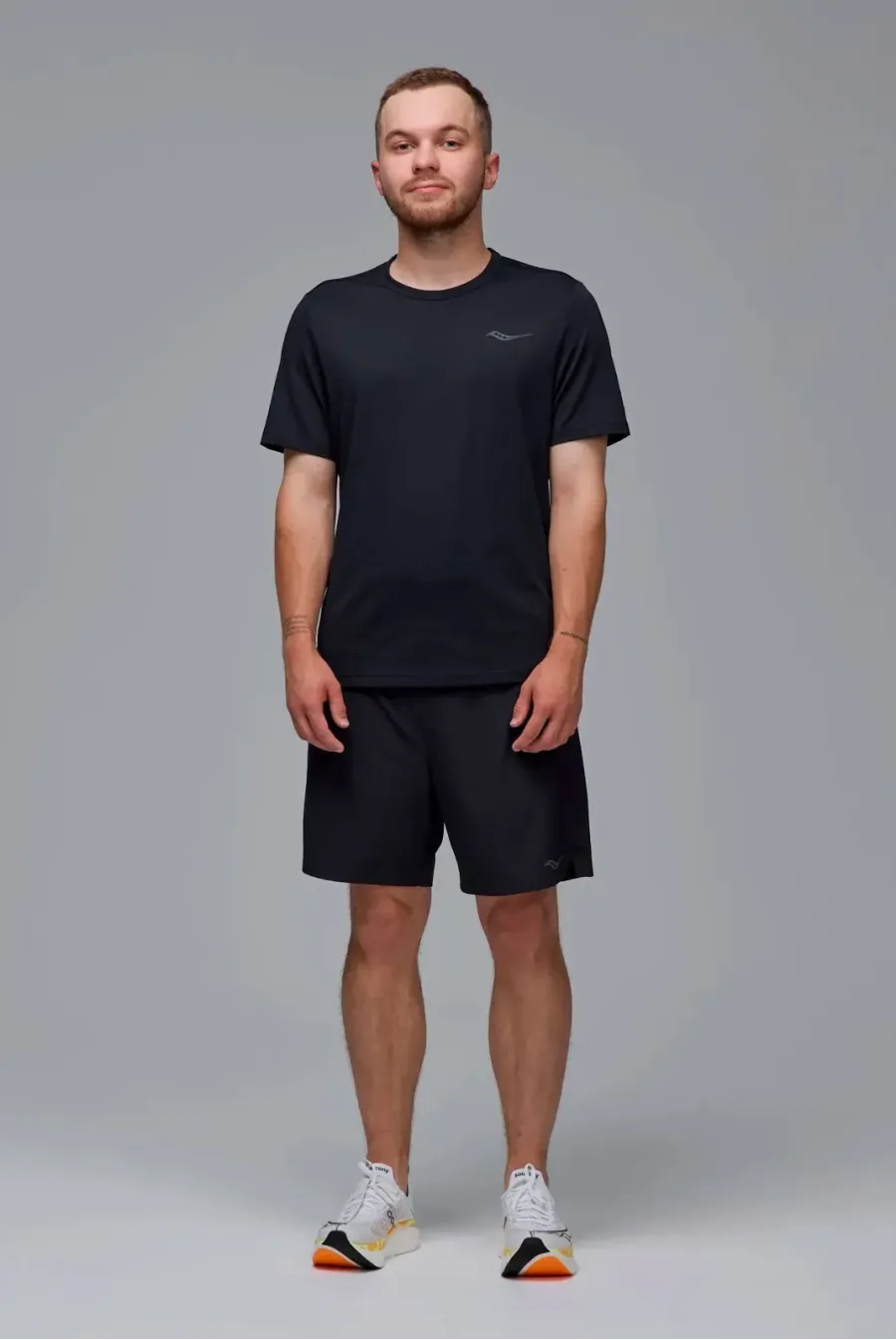 Футболка Saucony Endorphin Short Sleeve SAM800394-BK