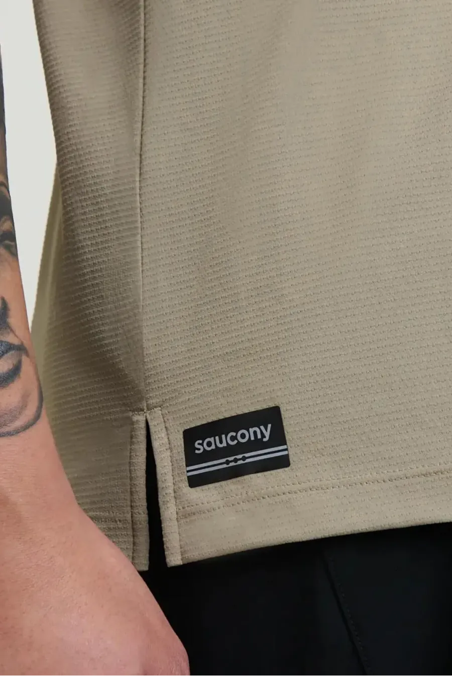 Футболка Saucony Endorphin Short Sleeve SAM800394-LAU