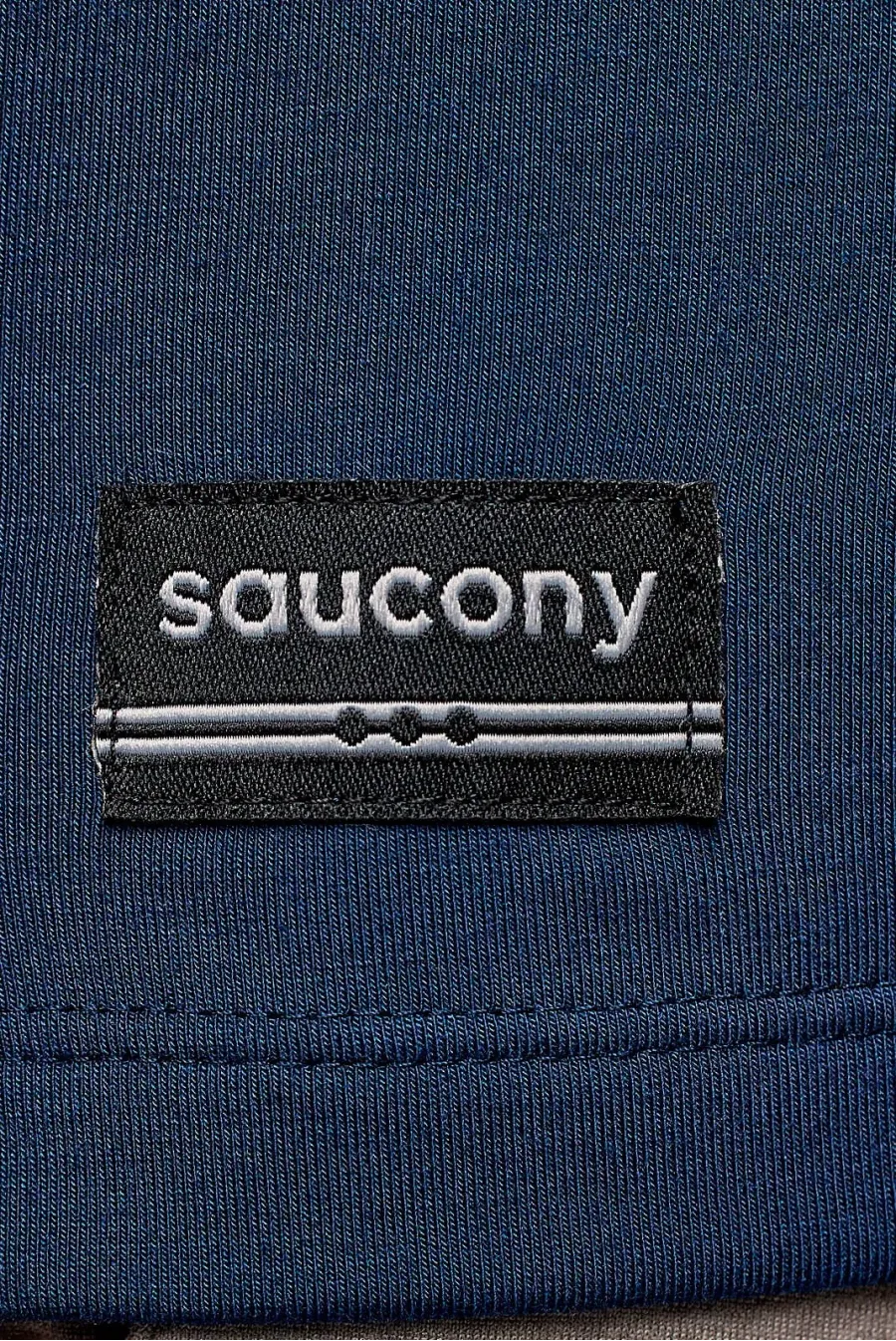Футболка Saucony Triumph Long Sleeve SAM800400-NV