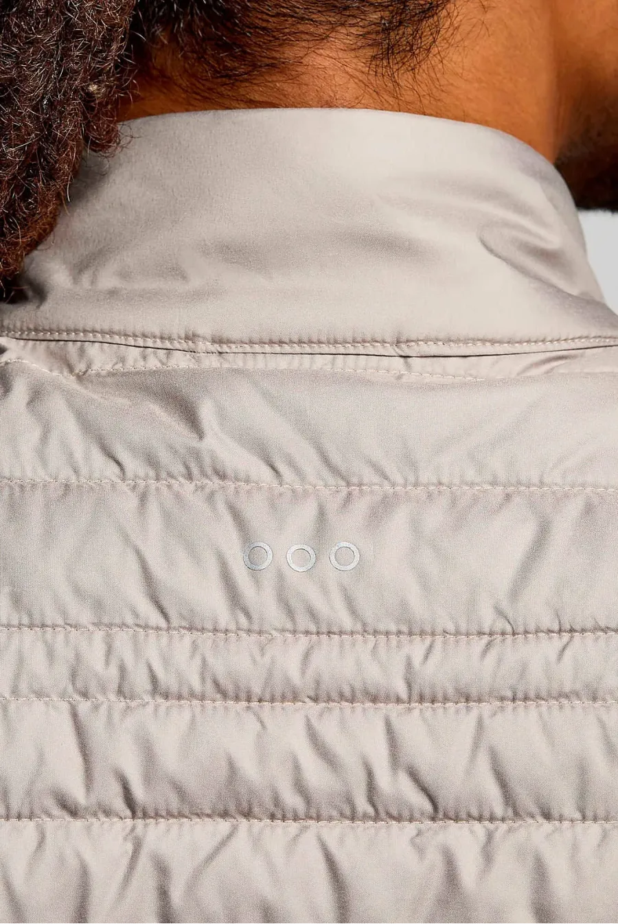 Жилет Saucony Hurricane Insulated Vest SAM800402-RI