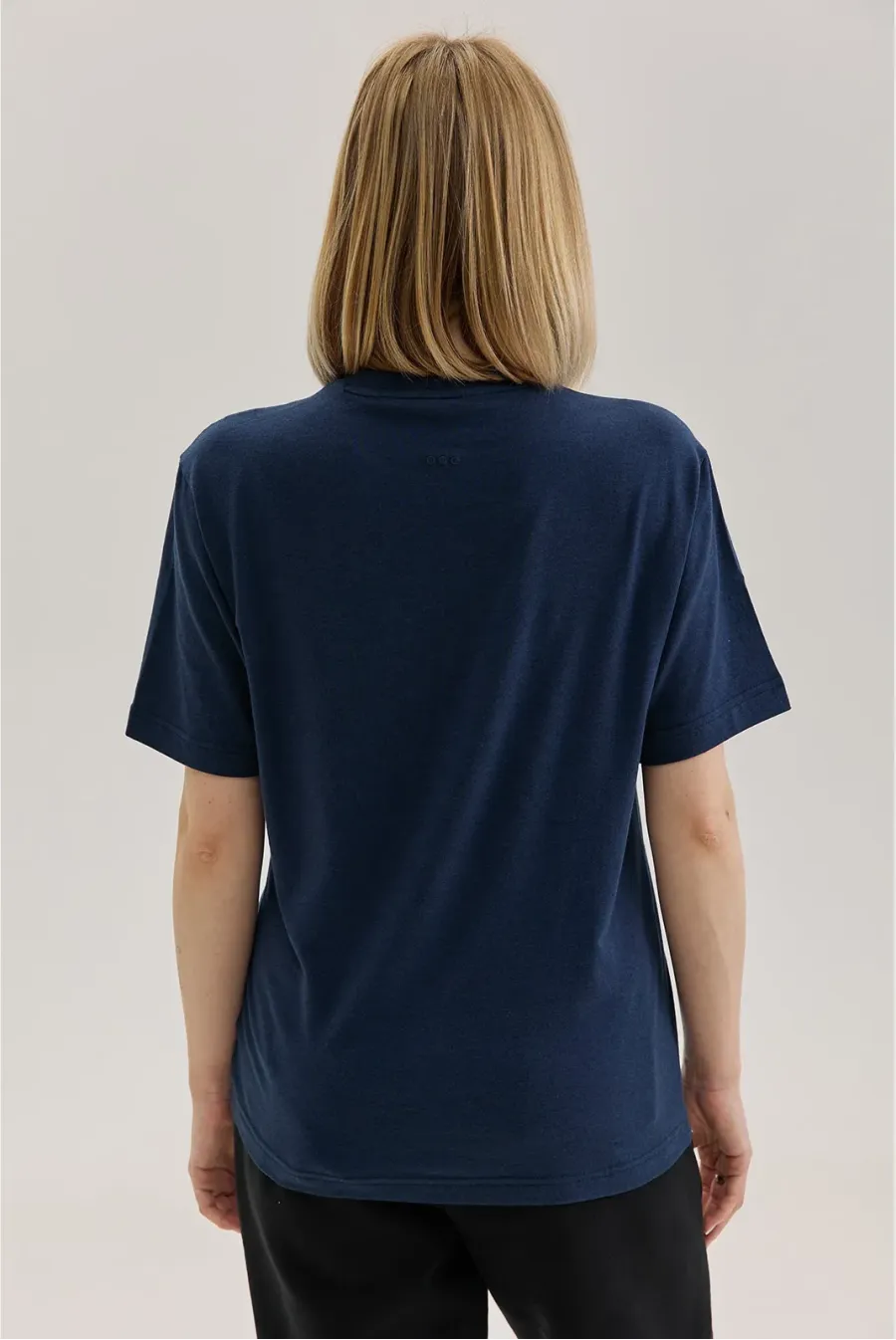 Футболка Saucony Recovery Short Sleeve SAU800050-NVIV
