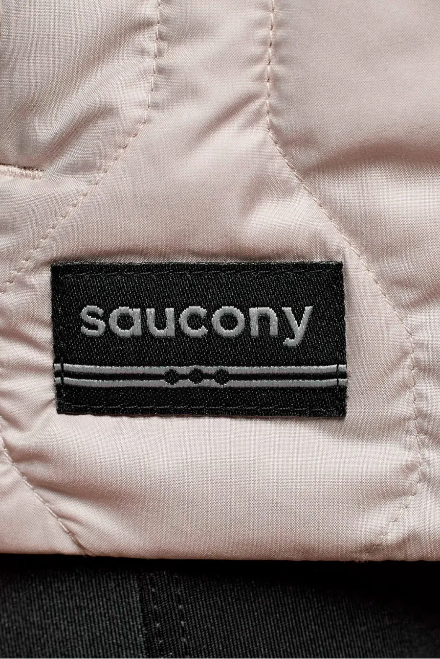 Жилет Saucony Hurricane Insulated Vest SAW800522-DV